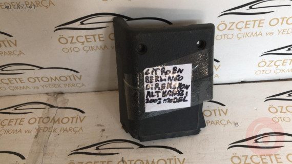 Citroen berlingo direksiyon alt kapağı 2003 model