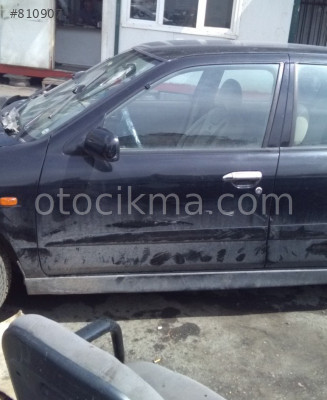 2000 NİSSAN PRİMERA 1.8 KOMPLE ÇIKMA SOL ÖN KAPI.