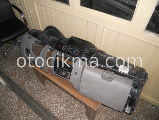 MİTSUBİSHİ L200 TORPİDO KAPAĞI ORJİNAL ÇIKMA