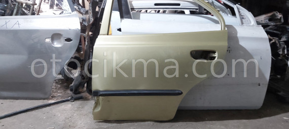 HYUNDAİ ACCENT ADMIRE SOL ARKA KAPI ÇELİK ER OTO