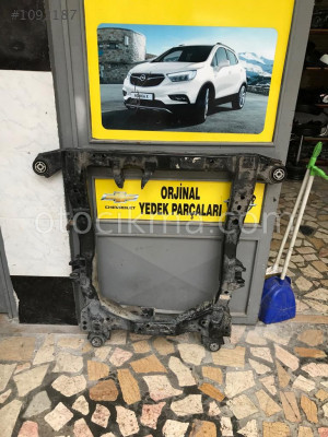 opel astra j beşik travers çıkma temiz opel çıkma parça