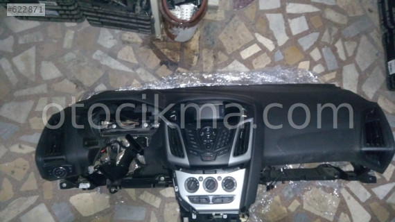 FORD FOCUS DOLU TORPİDO ORJİNAL ÇIKMA YEDEK PARÇA BOSTANCI