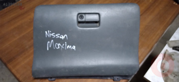 Nissan Maxima Torpido kapağı