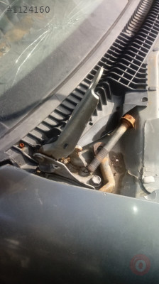 toyota corona çıkma kaput menteşe