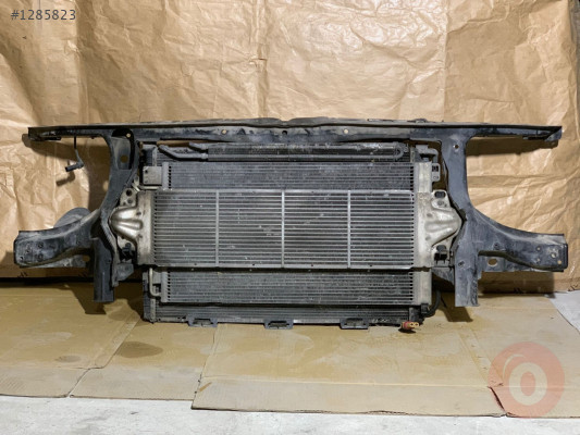 VW TRANSPORTER T5 1.9 TDI ÖN PANEL KOMPLE SET 7H0805598