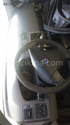 2005 VOLVO V50 HATASIZ GÖĞÜSLÜK.
