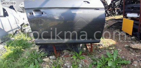 Audi A5 2018 model sağ ön kapi