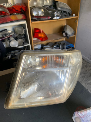 Nissan Navara Sol Ön far