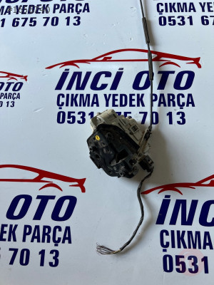 2003 Seat Toledo ve Leon Kapı Kilidi Cıkma temiz