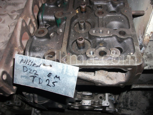 SİLİNDİR KAPAK NİSSAN D22 PİKAP E.M TD25