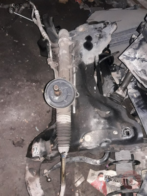 Peugeot 307 çıkma motor traversi