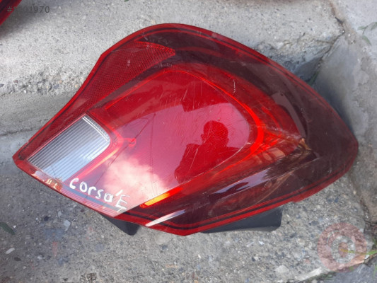 OPEL CORSA E ÇIKMA SAĞ STOP