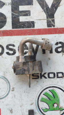 447500-3210 toyota corolla e180 klima valfi