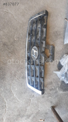 Hyundai accent admira ön panjur Çıkma