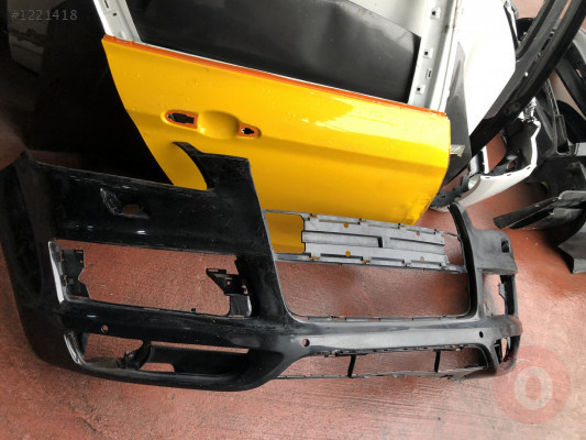 Audi Q7 ön tampon çıkma ORJİNAL