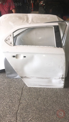 Citroen C ellyse pejo 301 sağ arka kapı 800 TL