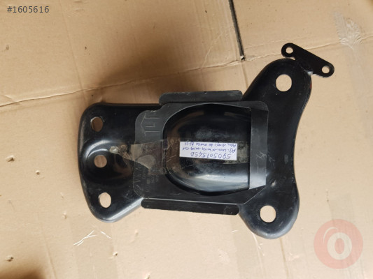 AUDİ A3 ARKA DİNGİL MAFSALI 5Q0501545D 5Q0501546C