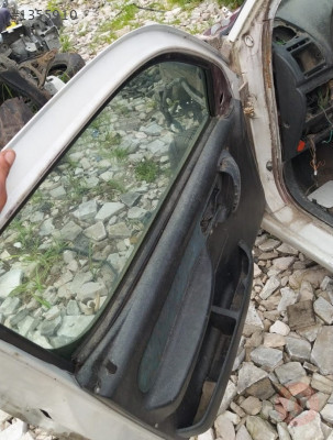 1999 MODEL PEUGEOT PARTNER SÖKME SOL ÖN KAPI DÖŞEMESİ