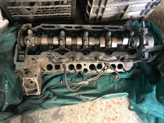 Opel Vectra C 2.2 dizel silindir kapağı