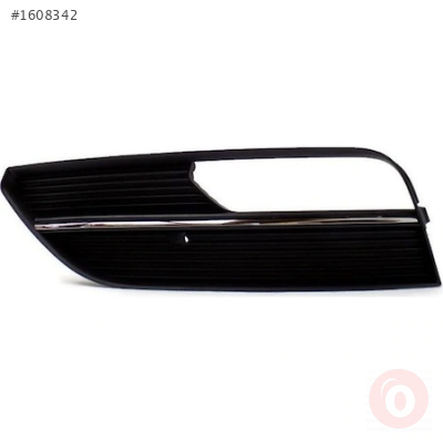 AUDİ A3 SOL ÖN SİS FARI ÇERÇEVESİ 8V3807681A