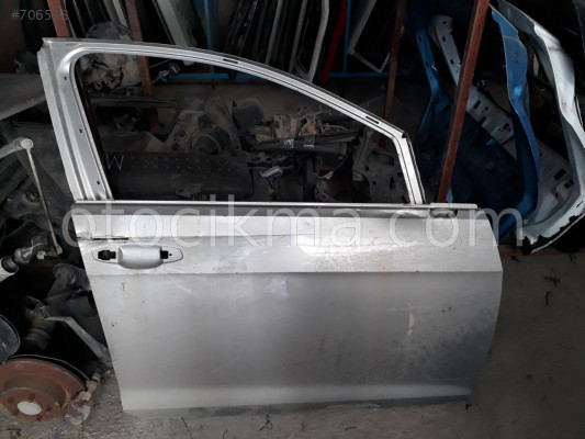 Volkswagen golf 7 çıkma sağ ön kapı