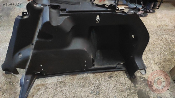 5J6 867 430 2012 SKODA FABİA SCOUT ARKA SAĞ KARPUZ BAKALİT