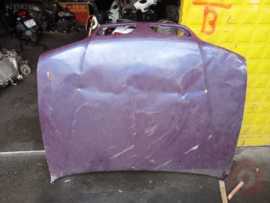 1998 model Nissan premira motor kaput çıkma