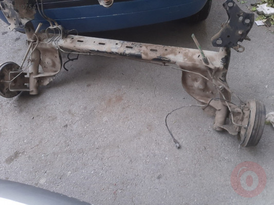 Renault clio 4 dolu dingil sökme ve tüm çıkma parçalar