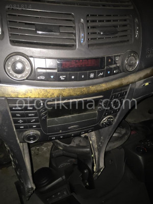 Mercedes W211 Orta Üfleme Izgarası hatasız orjinal çıkma
