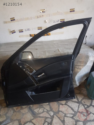 Bmw 5.20 E60 Sağ ön kapı döşemesi orjinal çıkma