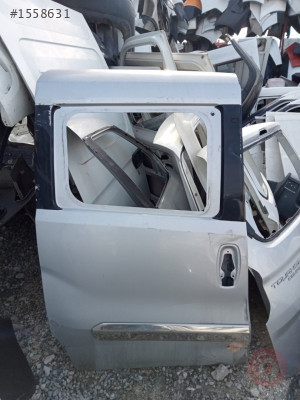 Fıat Doblo Geniş aile sağ sürgülü kapı çıkma