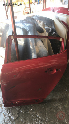 Reno megan 3 sol arka kapı