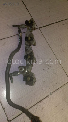 ford escort 1.6 çıkma benzin enjektör ve kütüğü