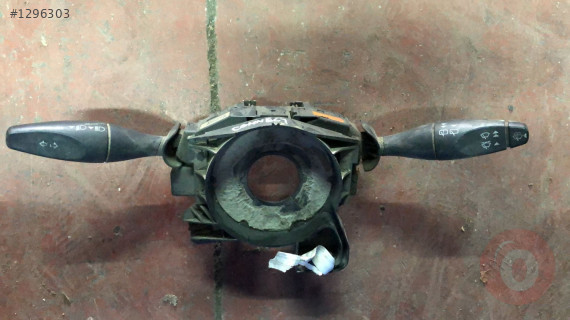 FORD CONNECT 2005 ÇIKMA ORJİNAL SİLGİ SİNYAL KOLU