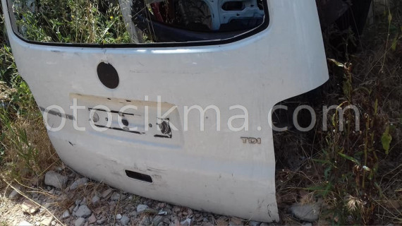 Wolksvagen Transporter 2012 modeli arka bagaj kapağı çıkma o