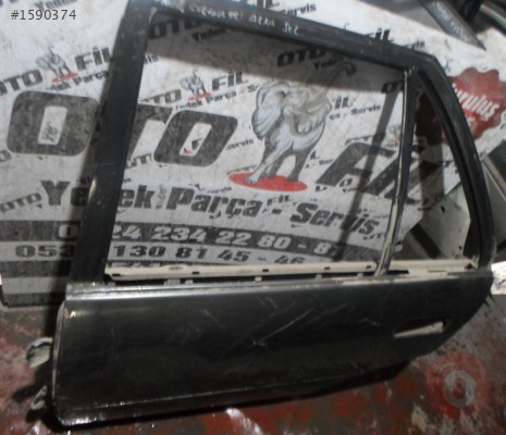 TOYOTA CORONA 1992 ARKA SOL KAPI GRİ ÇIKMA