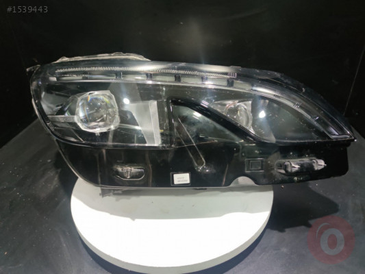 Peugeot 5008 3008 Sağ Far 89909534 9810478480