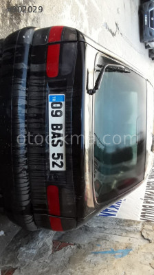 RENAULT LAGUNA 1ARKA BAGAJ VE TÜM ÇIKMA YEDEK PARÇALAR