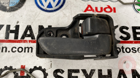 69205-05010 toyota carina 98 sağ ön kapı iç açma kolu