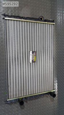 3A0 121 253B VOLKSWAGEN PASSAT 1993-1996 SU RADYATÖRÜ SIFIR