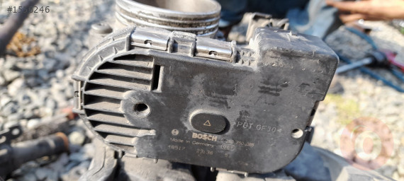 PEUGEOT 307 GAZ KELEBEGI ORGINAL CIKMA