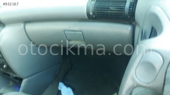 opel astra torpido kapağı çıkma