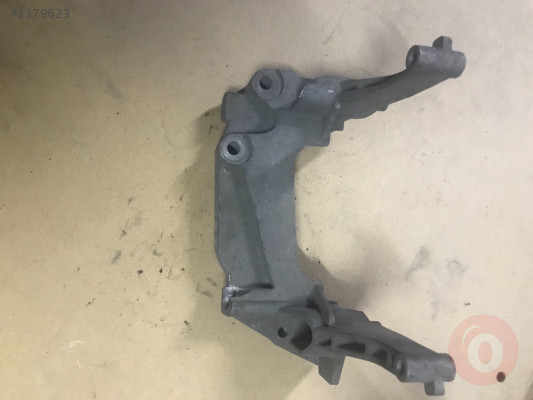 Opel Astra H şanzıman bağlantı ayağı