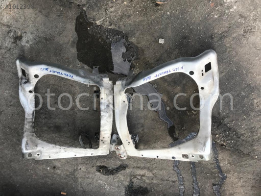 FORD TRANSİT FAR PANELLERİ ÇIKMA PARÇA