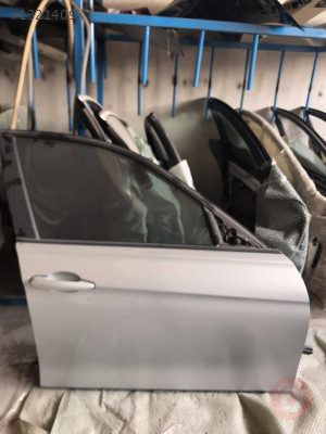 BMW F30 320 316 318 ÇIKMA ORJİNAL SAĞ ÖN KAPI GRİ HATASIZ