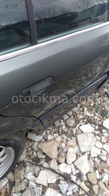bmw 5.20 çıkma sağ arka kapı kolu