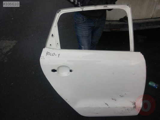 2010-2015  POLO SAĞ ARKA KAPI VOLKSWAGEN ÇIKMA PARÇA
