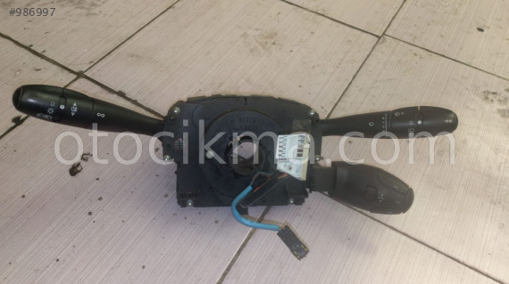 peugeot 207 çıkma sinyal silecek kolu