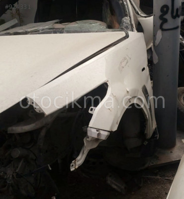 INFINITI FX30D ORİJİNAL SOL ÖN ÇAMURLUK.