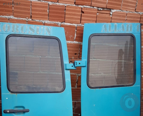 mercedes sprinter 412 alçak tavan çıkma bagaj camları
